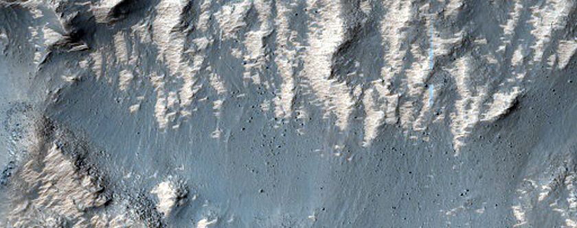 Ridge in Claritas Fossae