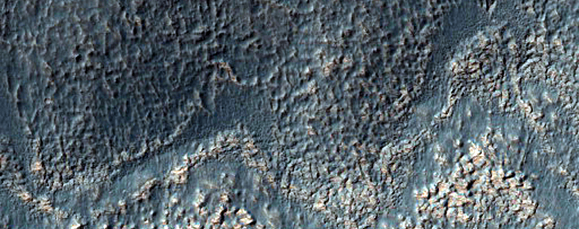 Bright Blocks in Southern Thaumasia Region