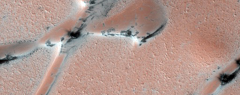 Dunes South of Jojutla Crater
