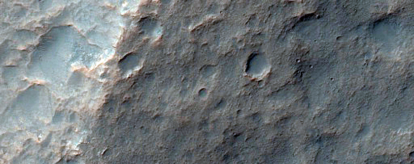 Scarp on Plains Northweat of Hellas Planitia