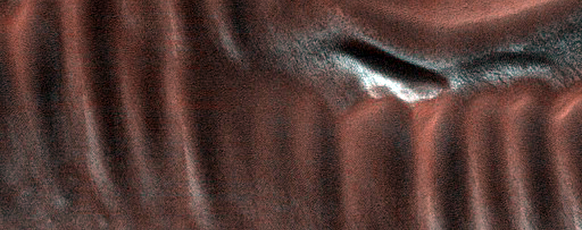 Dune Fields in Viking 516B55