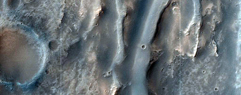 Alluvial Fans in Juventae Chasma
