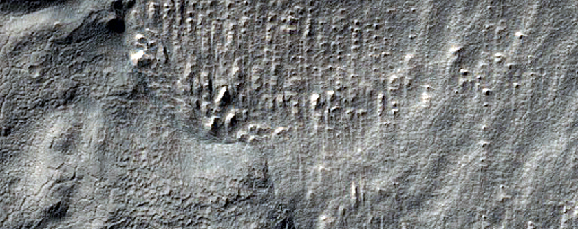 Mound near Reull Vallis