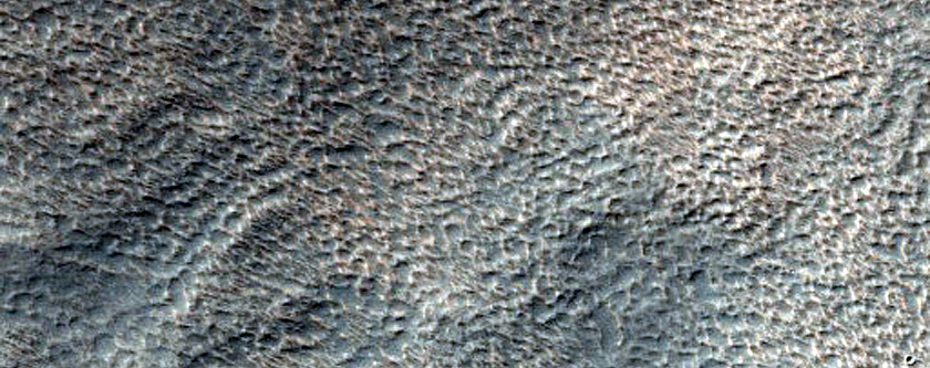 Ridges near Dao Vallis