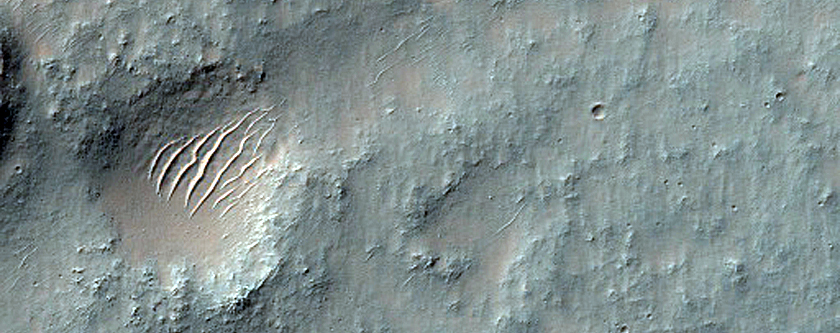 Possible Glacial-Related Features in Terra Cimmeria