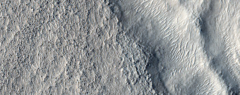 Layers in Depression near Colles Nili