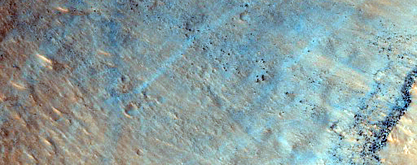 Small-Scale Landslides in Hydraotes Chaos