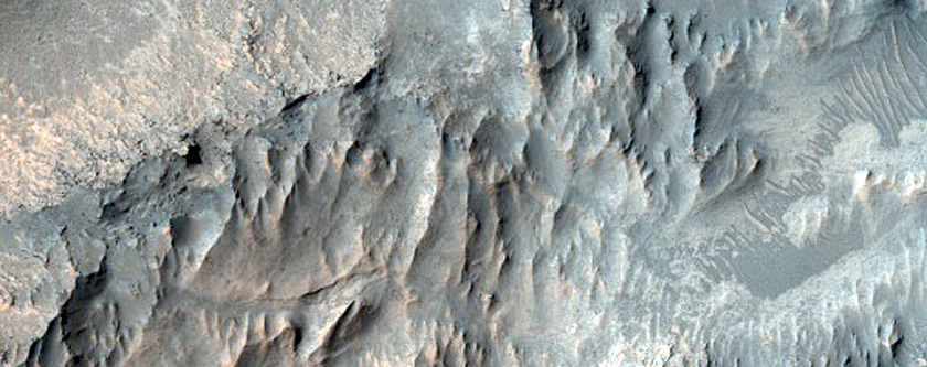 Sedimentary Layers in Hebes Chasma