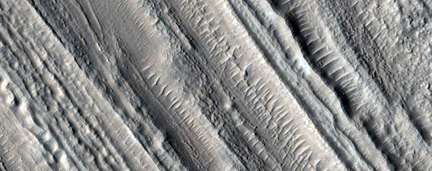 Lineated Valley Fill in Coloe Fossae