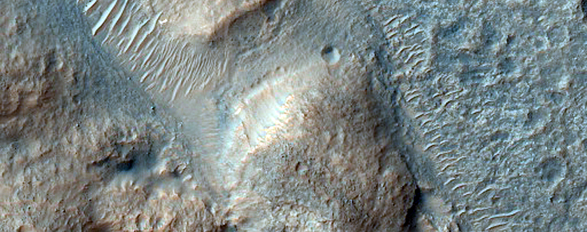 Polygonal Features in Galilaei Crater