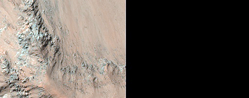Capri Chasma Southern Wall