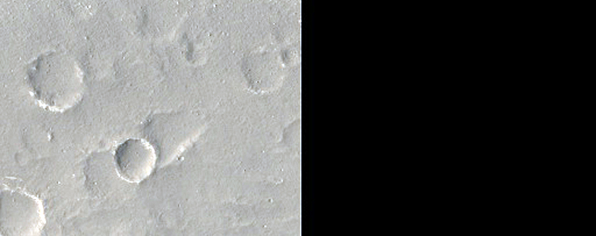 Circular Fractured Feature on Utopia Planitia