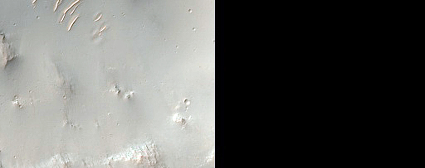 Diverse Minerals around Craters Northwest of Hellas Planitia