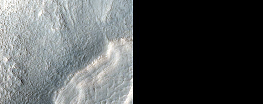 Dipping Layers around Mound in Deuteronilus Mensae
