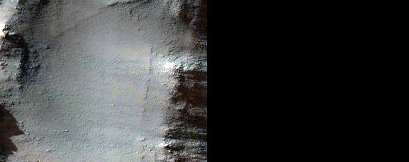 Mafic Mineral Exposures in Sinus Sabaeus Crater