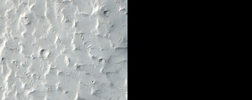 Wrinkle Ridge in Avernus Dorsa