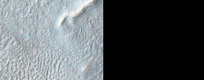 Sinuous Ridge at Contact between Lineated Valley Fill and Plains Material