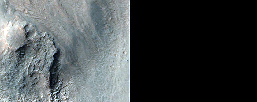 Layers in Northern Eos Chasma