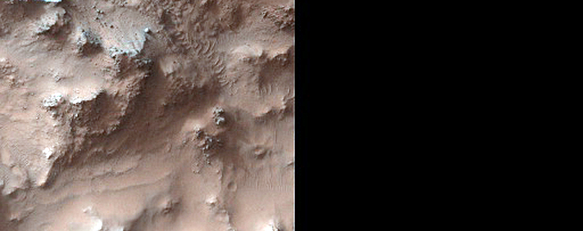 Hale Crater Slope Monitoring