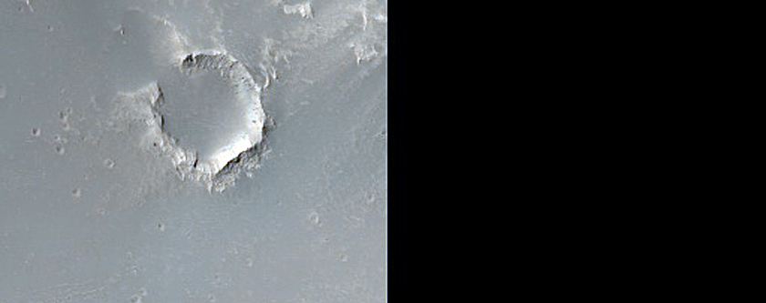 Possible Dikes at Sinai Tholus