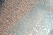 Streamlined Hills in Osuga Valles