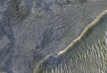 An Ancient Lakebed in Huo Hsing Vallis