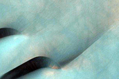 Small Group of Dark Dunes in Aurorae Chaos