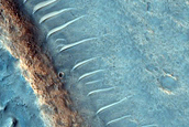 Pitted Ridge in Acidalia Planitia