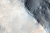 Mesa in Crater in Galaxias Fossae
