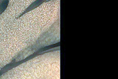 Megadunes in Hyperborei Cavi