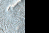 Sinuous Ridge at Contact between Lineated Valley Fill and Plains Material