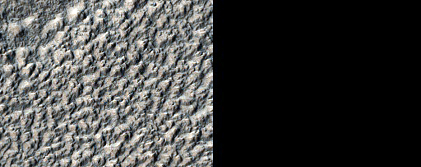 Possible Pyroxene-Rich Material near Upper Reull Vallis