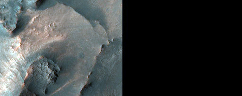 Dune Monitoring near Northeast Syrtis Major Region Fractured Ground