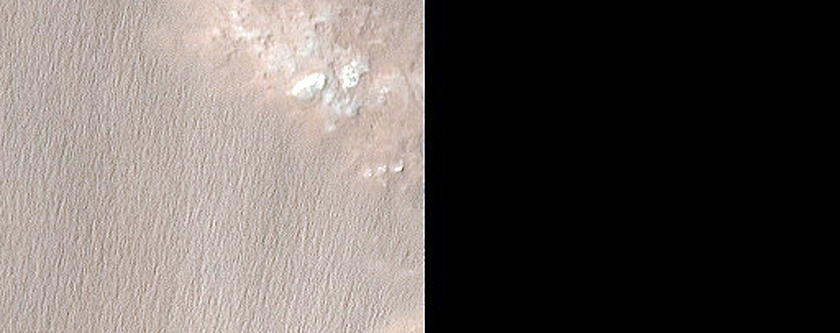 Herschel Crater Dune Changes