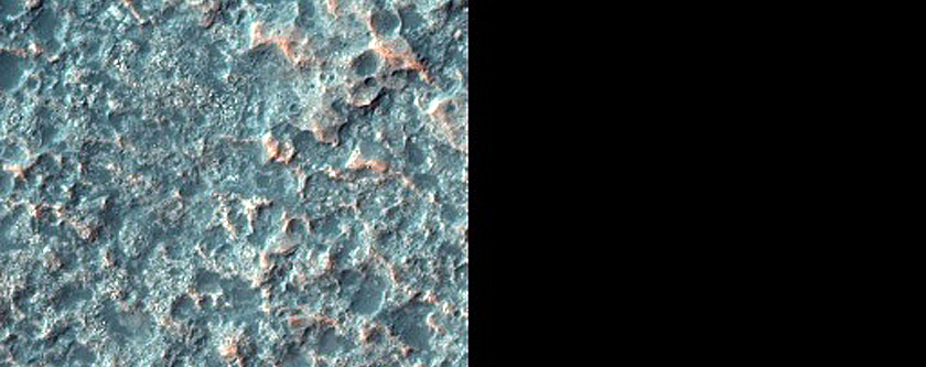 Mafic Minerals Northeast of Hellas Planitia