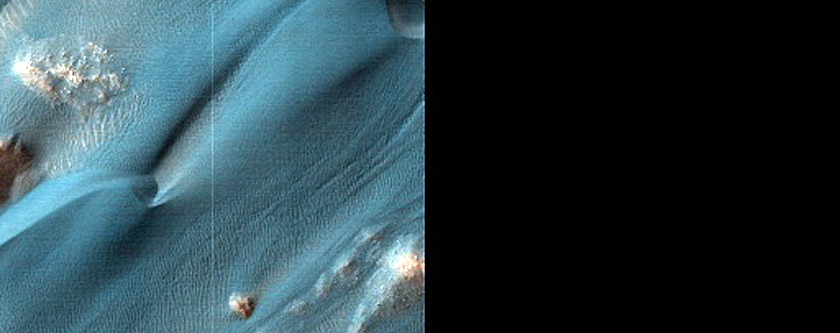 Dunes in Northwestern Hellas Planitia