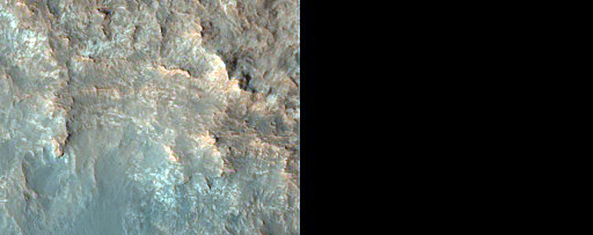 Layered Margin of Mesa near Mawrth Vallis