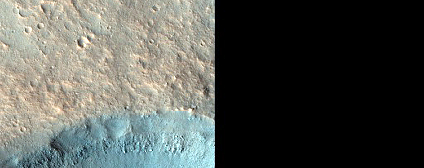 Crater in Acidalia Planitia