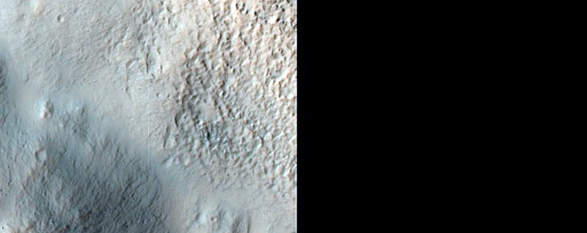 Landforms between Atlantis Chaos and Gorgonum Chaos