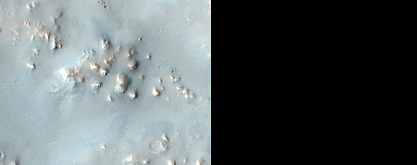 Prao Crater Ejecta within Huygens Crater