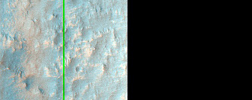 Clay-Rich Crater Rim North of Hellas Planitia