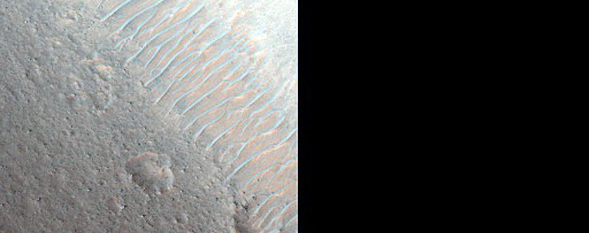 Light-Toned Outcrops in Hydaspis Chaos