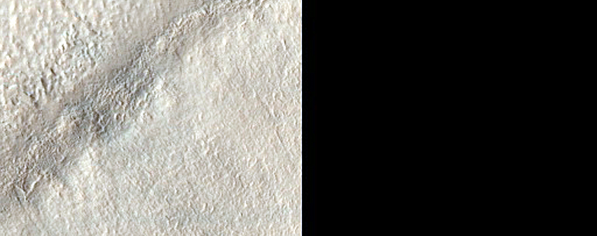Graben in Terra Sirenum