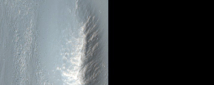 Monitoring Rockfalls in Noctis Labyrinthus