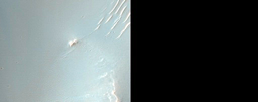 Layers South of Huygens Crater