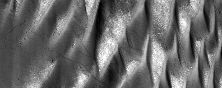 Monitor Frost on Dunes in Viking Images 573B30 and 573B32