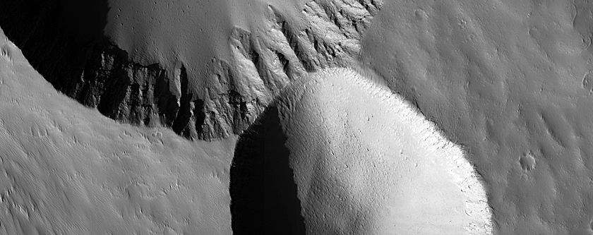 Small Craters near Ascraeus Mons