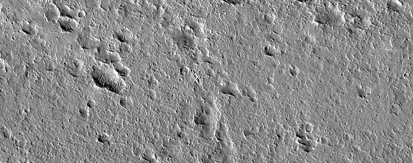 Secondary Craters in Lucus Planum