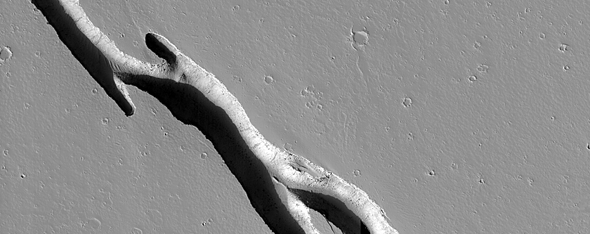 Rockfall Search in Fissures with Steep Walls near Fresh Crater