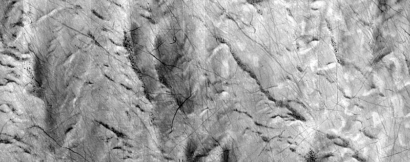 Dunes in Charlier Crater